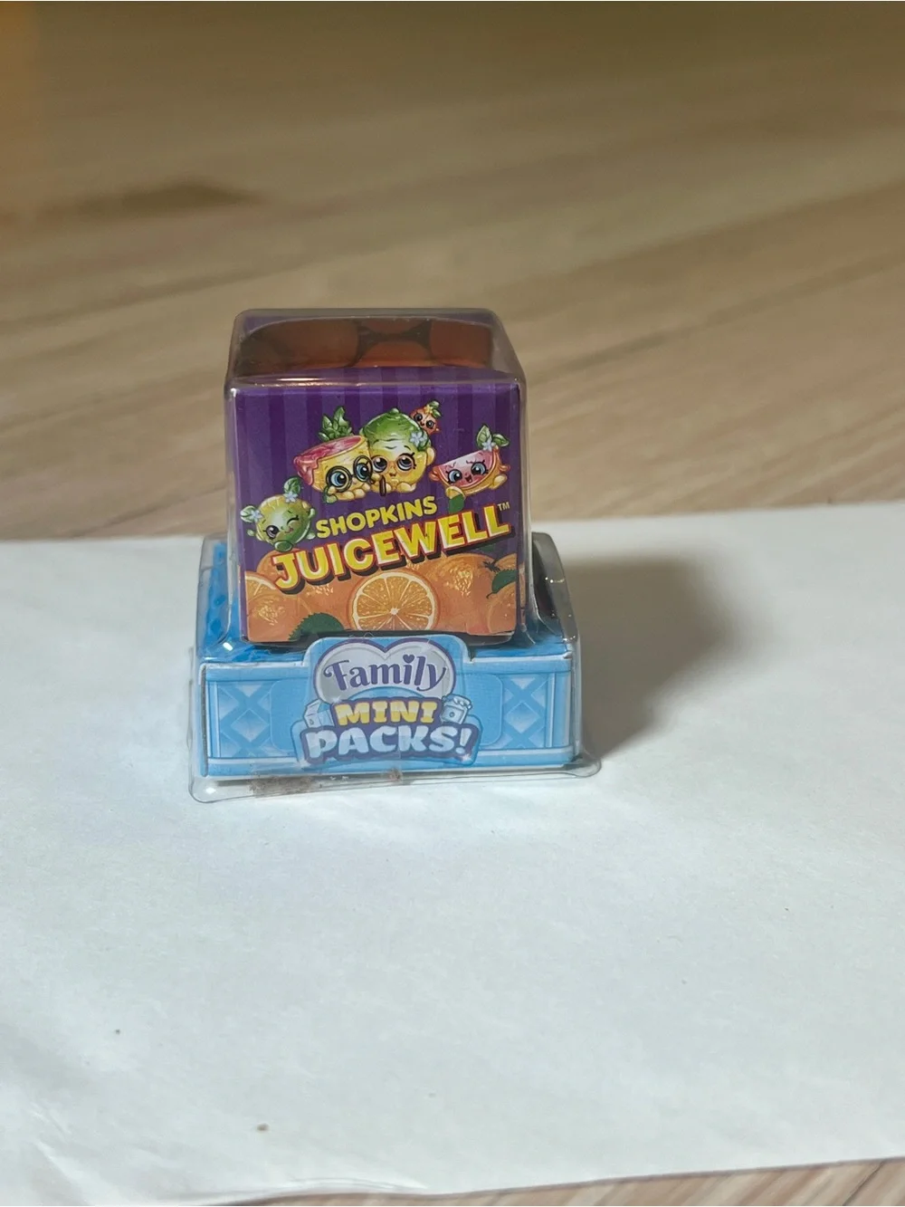 Shopkins Juicewell Mini Blind Box AUTHENTIC!💜✨